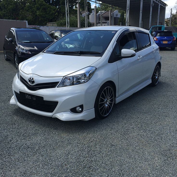 Toyota Yaris 2012 2013